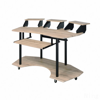 Bureau studio 83 po Eleazar