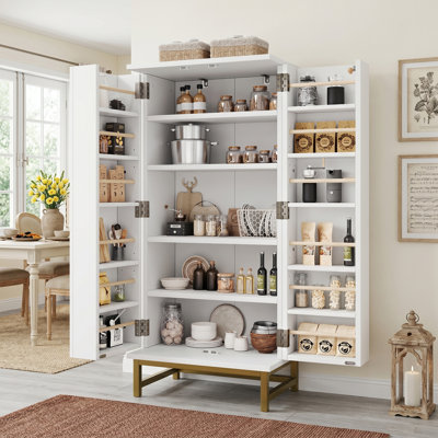 Kitchen Pantry