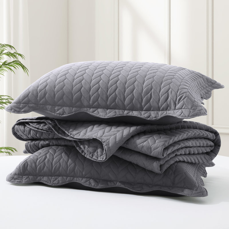 Embossed Microfiber Bedspread Set For King – Oversized, Soft & Dust-Resistant, 3-Piece, King Bedspread + 2 King Pillowcases