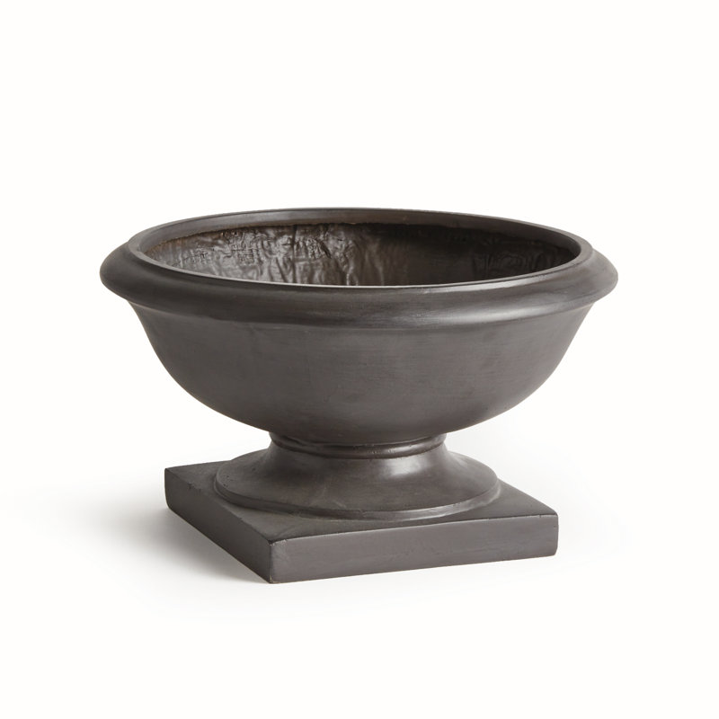 Gladus Urn Planter