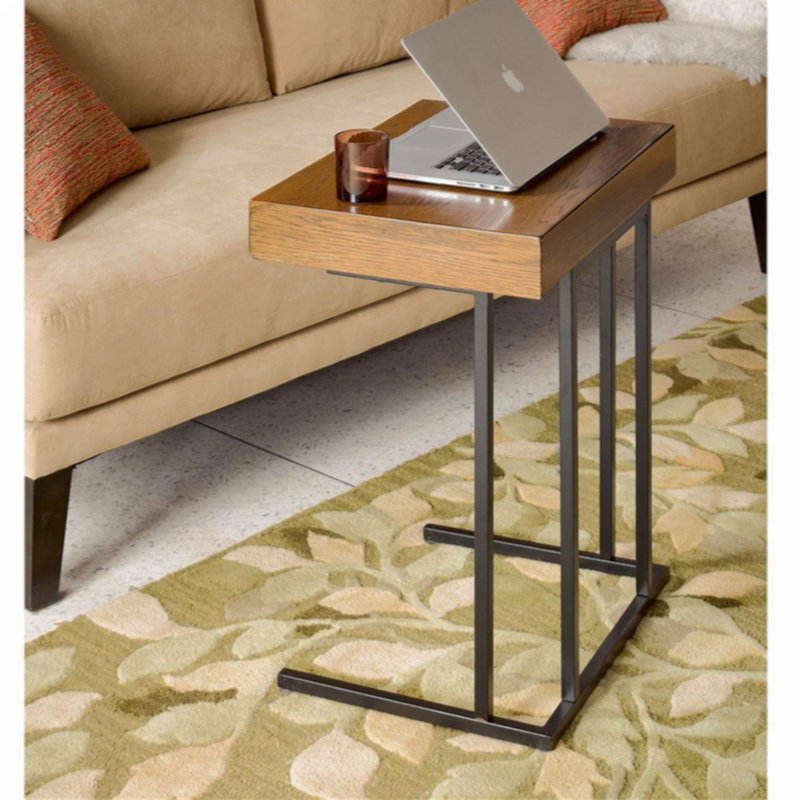 Pull Up Table