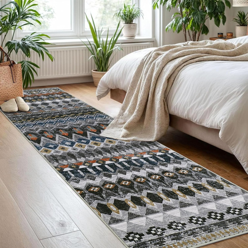2x6 Runner Rug Vintage Distressed Geometric Hallway Carpet Machine Washable Non-Slip Indoor Long Rug Non-Shedding Accent Carpet Beige