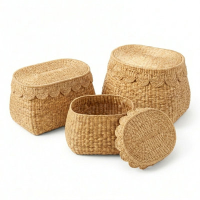 Cole and Grey Seagrass Woven Brown Decorative and Functional Storage Basket with Lid Set