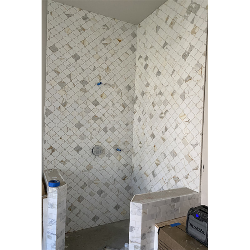 Calacatta 12" x 11" Marble Mosaic Tile, LIght Gray