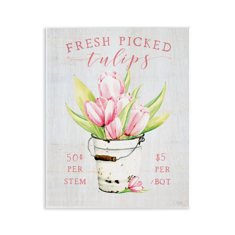 Plaque murale antique avec tulipes fraîchement cueillies, design par Lux + Me Designs