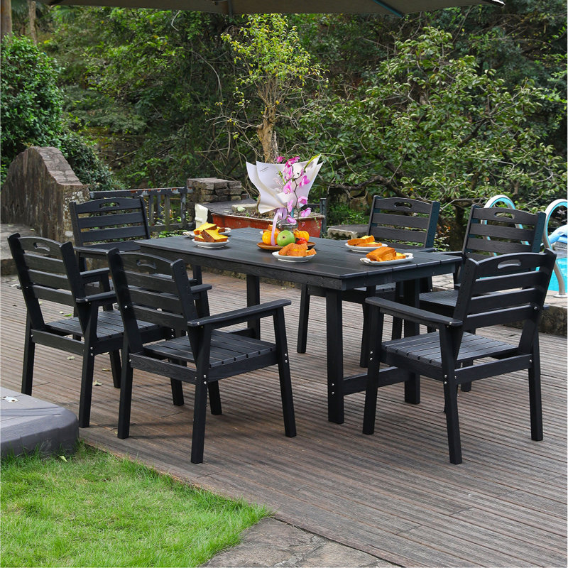 HDPE Outdoor Patio Dining Set, One Table And Six Chairs. The Outdoor Dining Furniture Has Sunshade Holes And Is Suitable. It Is Suitable For Lawns, Gardens, Backyards, And Pool Sides.Waterproof