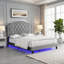 Grand lit plateforme pour chambre à coucher, velours gris capitonné capitonné à boutons courbés avec éclairage décoratif DEL