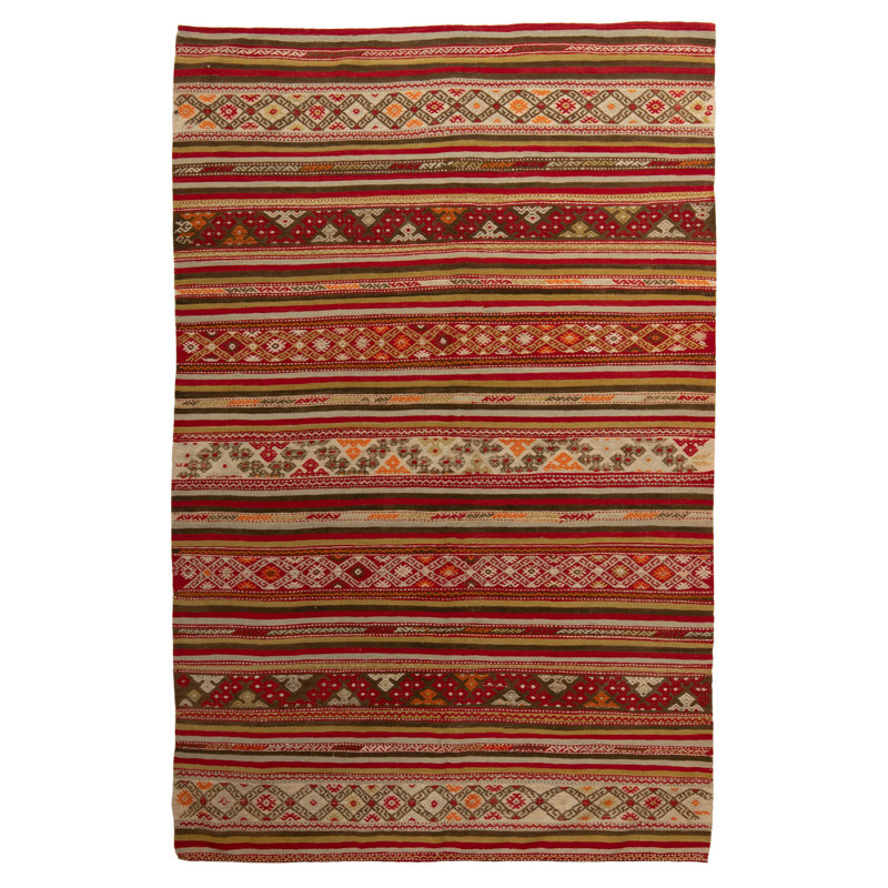 Red Traditional Wool Rug - 5'5"" x 8'9""