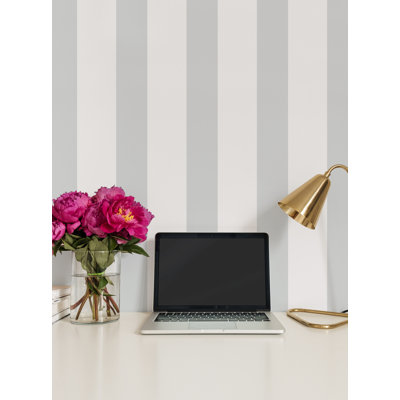18' L x 24" W Peel and Stick Wallpaper Roll