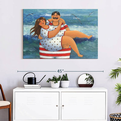 Couples Hold Tight