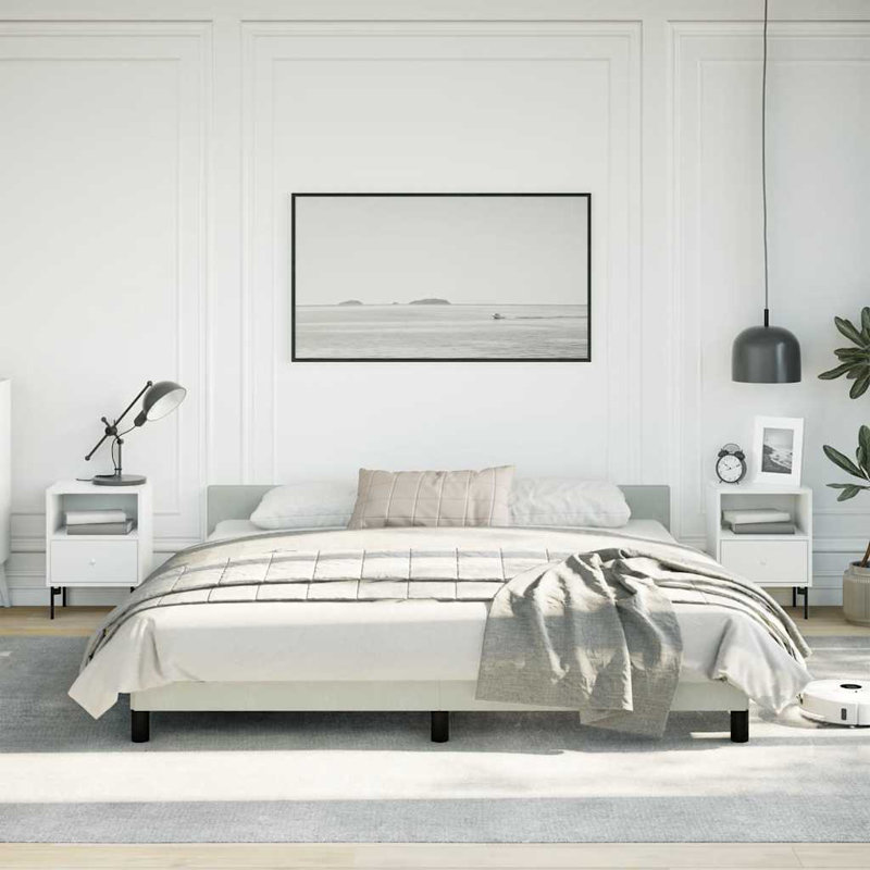 Maecie Velvet Platform Bed Base, No Box Spring Needed / No Mattress, Gris clair, Très grand californien