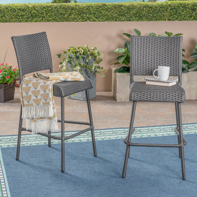 Ensemble de 2 tabourets de bar 29 po en rotin PE sans accoudoirs, gris
