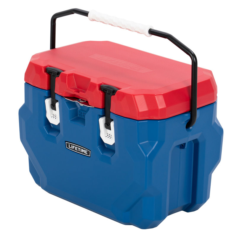 28 Quart Cooler (Patriot Theme)