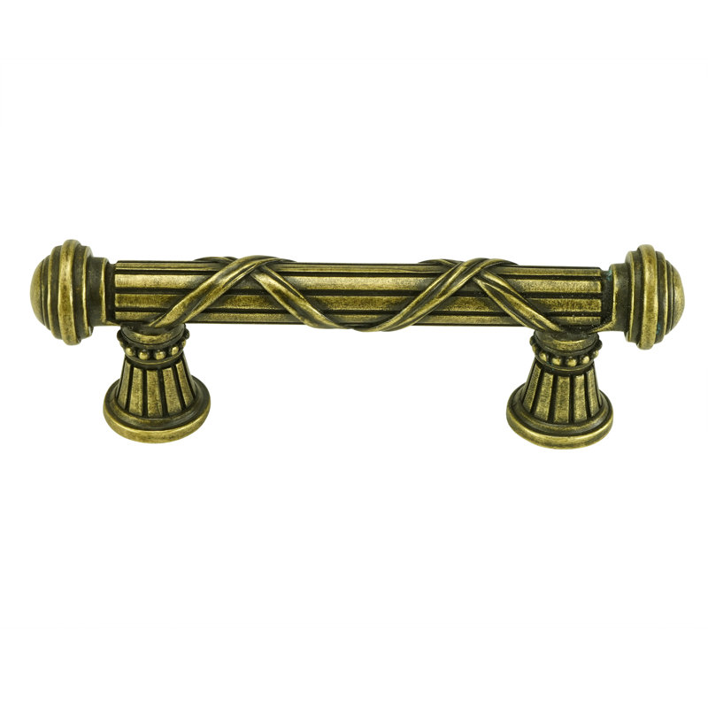 BERKLEY CENTER TO CENTER PULL IN ARTISAN PLATE, 3 1/2'', Antique Brass