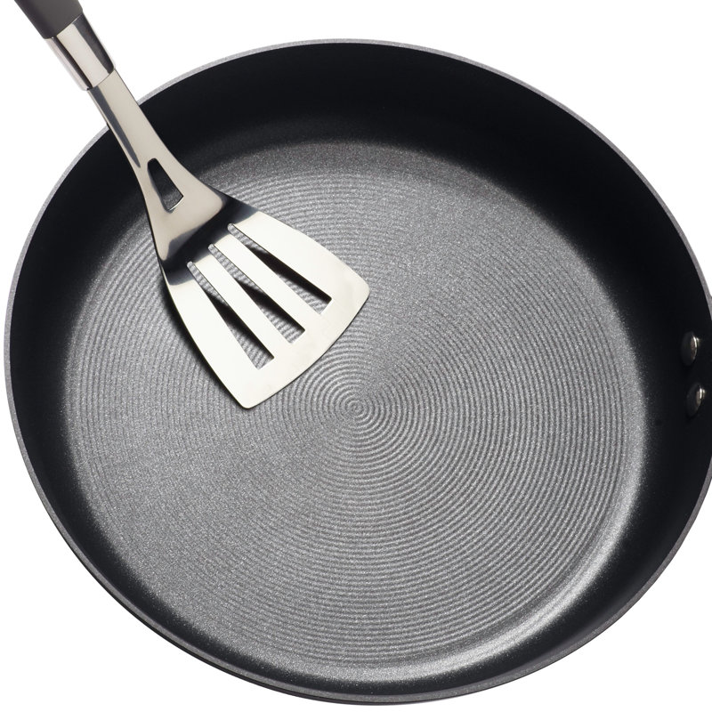 Circulon Symmetry Hard Anodized Nonstick Induction Frying Pan / Skillet, 8.5 Inch, Black