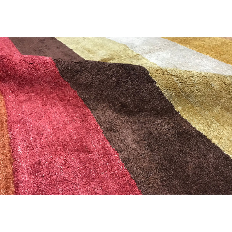 Tapis mauve, rouge et jaune noué à la main de haute qualité