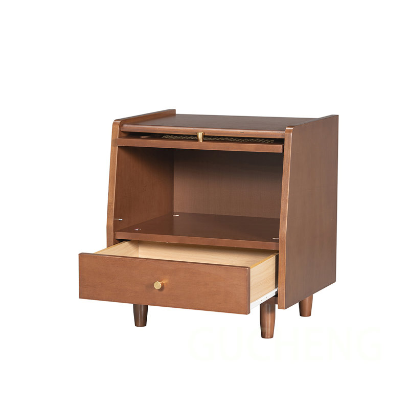 Table de chevet en bois exquise avec rangement en rotin pour l'élégance de la chambre à coucher