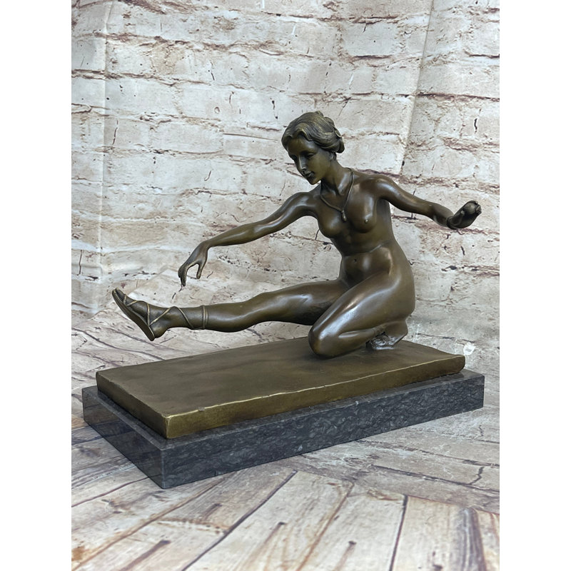 Sculpture en bronze signée Jean Patoue