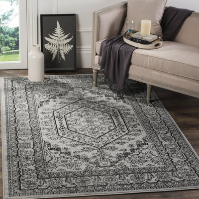 Stromsburg Oriental Area Rug