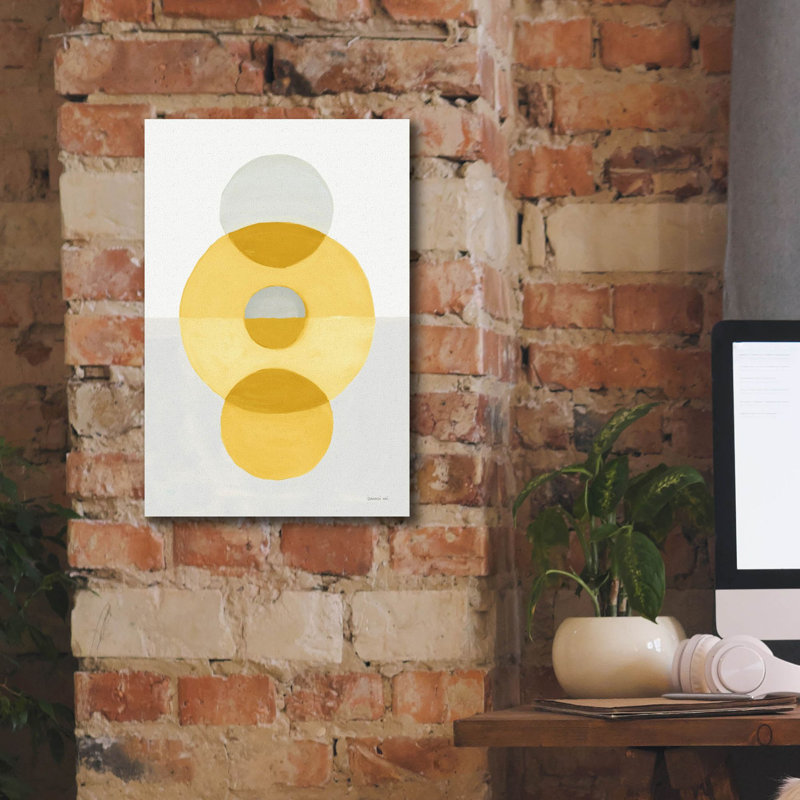 «In Entre 2 Yellow» par Danhui Nai, art mural sur toile, H 18 po x l 12 po