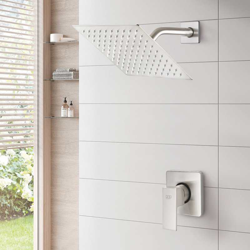 Ensemble de robinet de douche noir mat, système de douche de pluie pour salle de bain avec pomme de douche en métal en acier inoxydable, ensemble de garniture de douche à fonction unique avec valve brute
