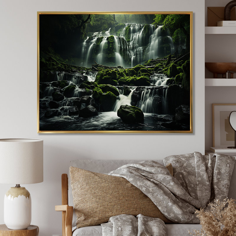 Décoration murale cascade Sublime Symphony - Paysages, H 12 po x l 20 po x P 1 po, Cadre flottant doré