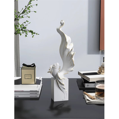 Chirana Figurines & Sculptures