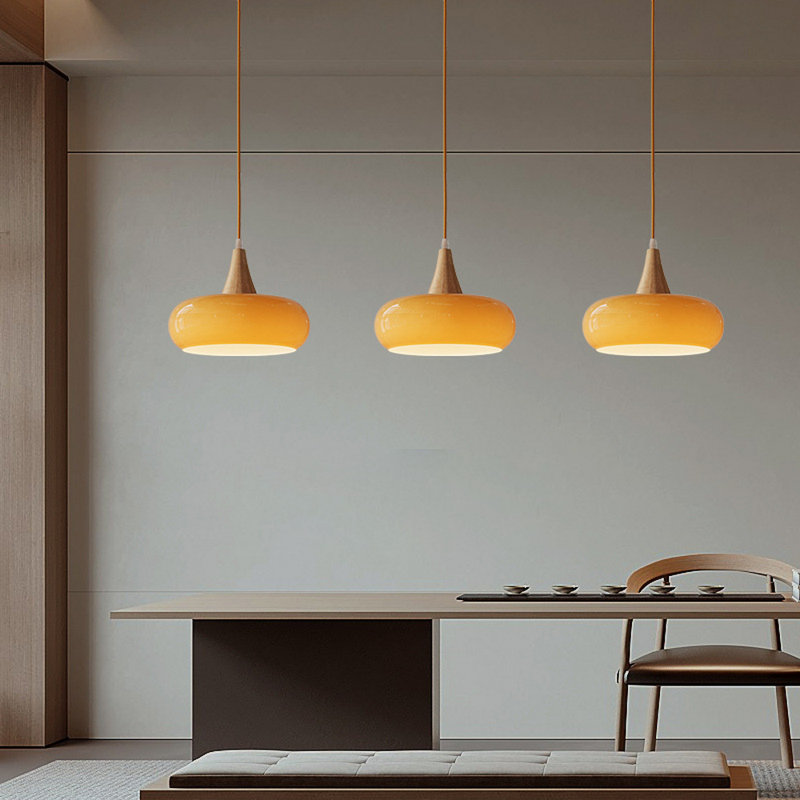 Luminaire suspendu orange en verre