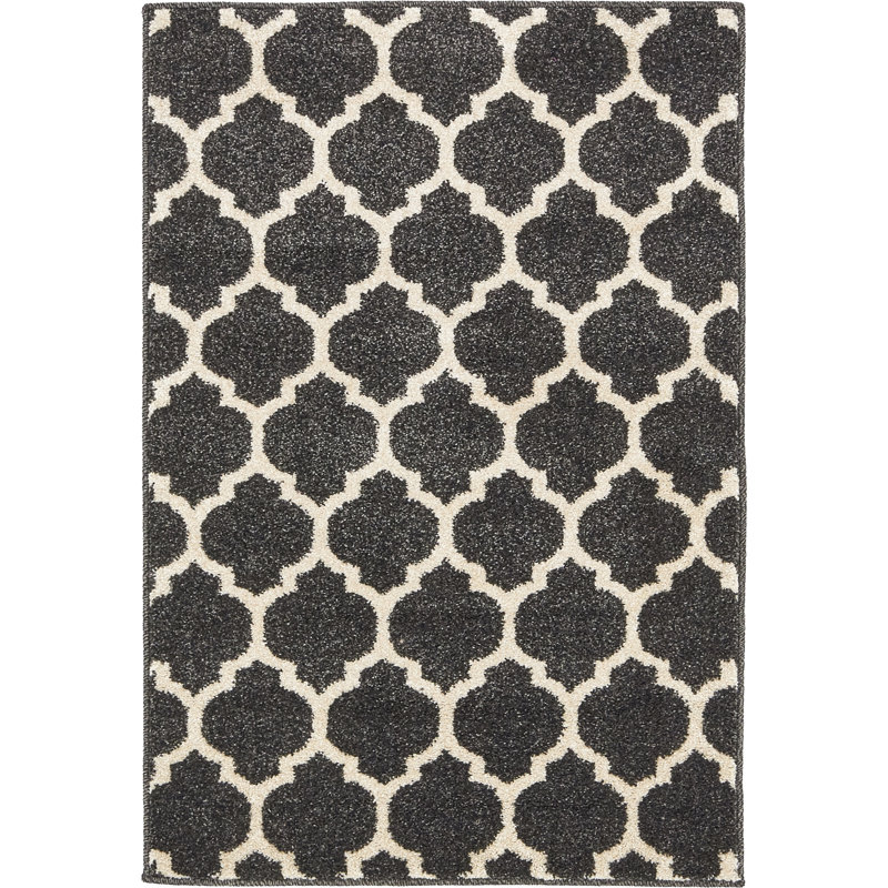 Molly Geometric Indoor Rug, Rectangle 2' x 3'1"
