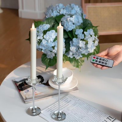 Bougie rechargeable sans flamme avec minuterie à distance, bougies à flamme de cire réelle à mouvement 3D (avec télécommande, base de chargement et câble USB) (paquet de 2 fleurs sauvages, 9 po)