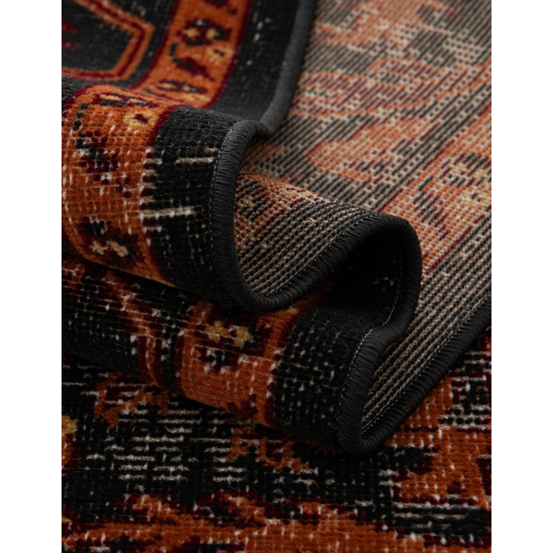 Tapis floral noir, Ovale 5 pi 3 po x 8 pi
