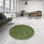 Tapis vert contemporain-112953912
