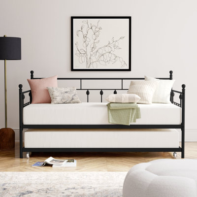Losh Daybed with Trundle Bed