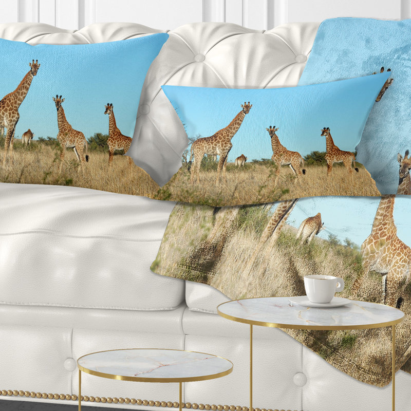 Girafe en Afrique - Coussin décoratif imprimé animal