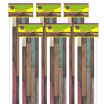 Bordure de salle de classe récupérée par l'enseignant