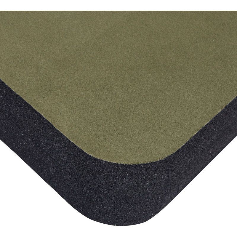 Coussin en mousse de couleur vert olive L 14 po x l 13 po x H 2 po