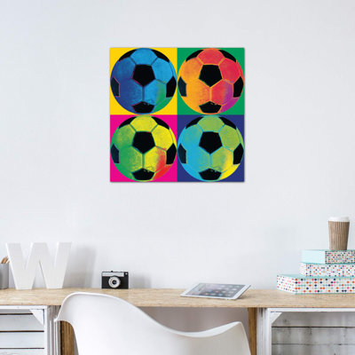 «Ball Four-Soccer» par Wild Apple Portfolio - impression d'art graphique