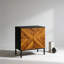 Buffet en bois d'acacia massif Vivian avec 3 portes, armoire de rangement moderne Mid Century
