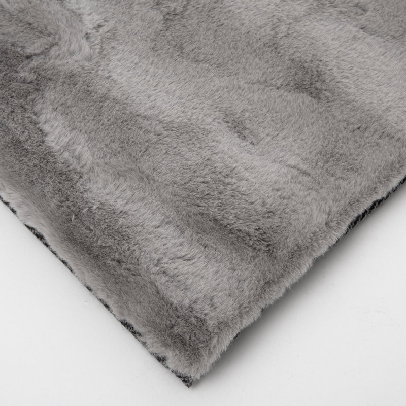 Everly Quinn Karlie Avid Grey Solid Indoor Polyester Area Rug, Rectangle 9' x 12'