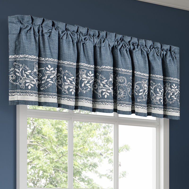CHANTALEE WINDOW STRAIGHT VALANCE