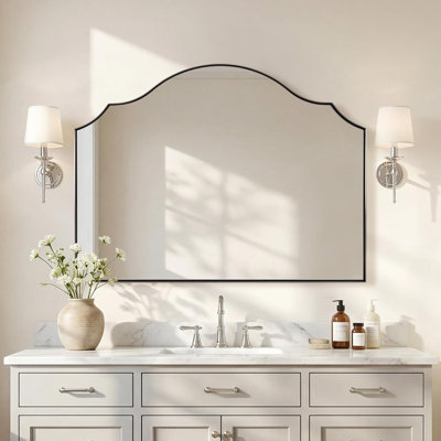Miroir de salle de bain festonné à arche festonnée avec plateau incurvé | Cadre en acier inoxydable
