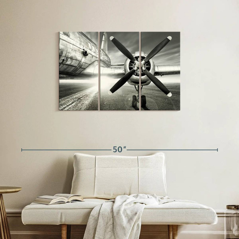 Mehar Black And White Propeller, 24" H x 38" W