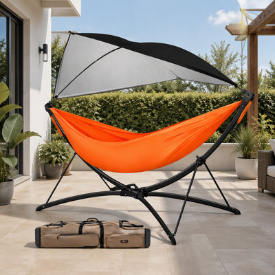 Hamac double portable noir d'extérieur avec support pliable, toile réglable, sac de rangement, résistant à l'eau et aux UV, capacité de 250 kg, idéal pour la terrasse, le camping, la plage et l'intérieur.