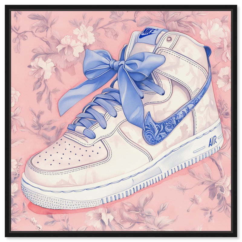 «Blue Bow Sneaker» par Art Remedy, H 13 po x l 13 po, Noir, Cadre flottant