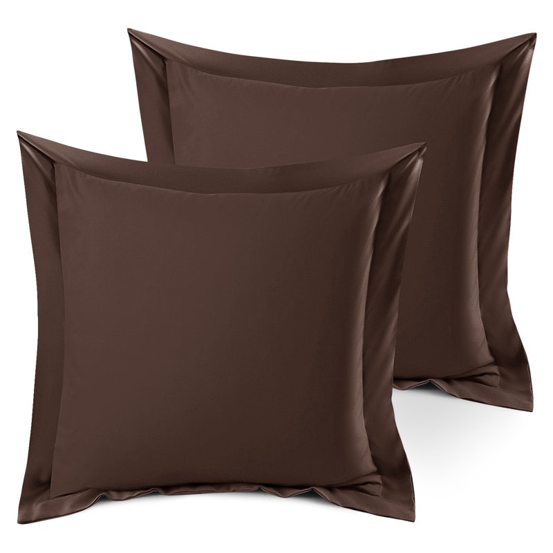 Taie décorative 100% polyester , 18 po x 18 po, Chocolat