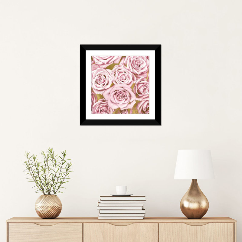 «Pink Roses on Gold», impression sur toile, H 16 po x l 16 po x P 1 po, Papier d'art encadré noir, Blanc