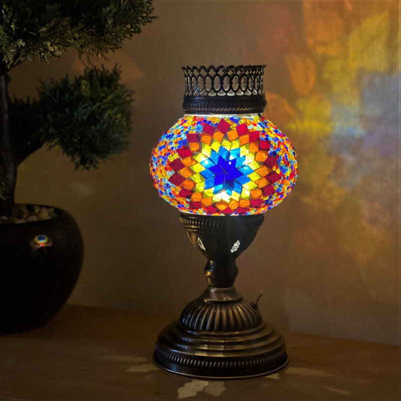 Dwain Metal Novelty Lamp