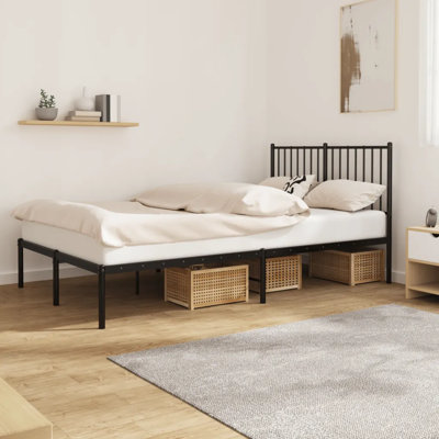 Lidwina Metal Bed