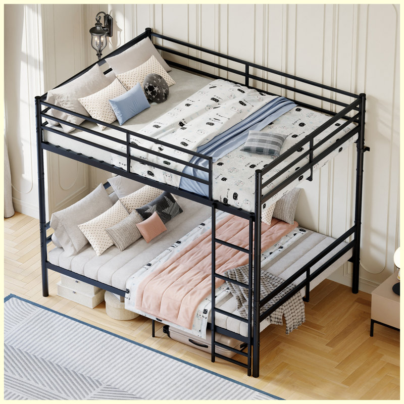 Lit superposé double pleine grandeur en métal avec échelle de plancher, garde-corps hauts, 19 lattes de lit, capacité de poids de 450 lb, conception divisée, rangement sous le lit, noir