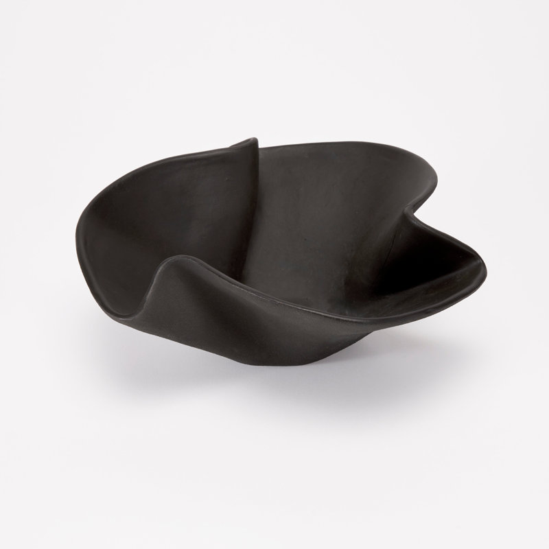 Esme Bowl, Raw Noir